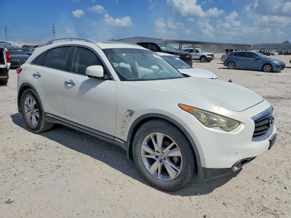 2012 Infiniti Fx VIN JN8AS1MW4CM151993 COPART salvage auction — SIDE, Tx - Salvage Vehicle Title, sold $950 on 2026-07-31 (photo 4)