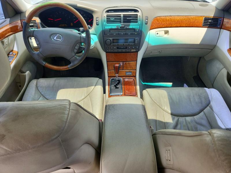 2001 Lexus Ls 430 VIN JTHBN30F010045911 COPART salvage auction — FRONT END, FL - CERT OF TITLE SLVG REBUILDABLE, sold $450 on 2026-07-09 (photo 8)