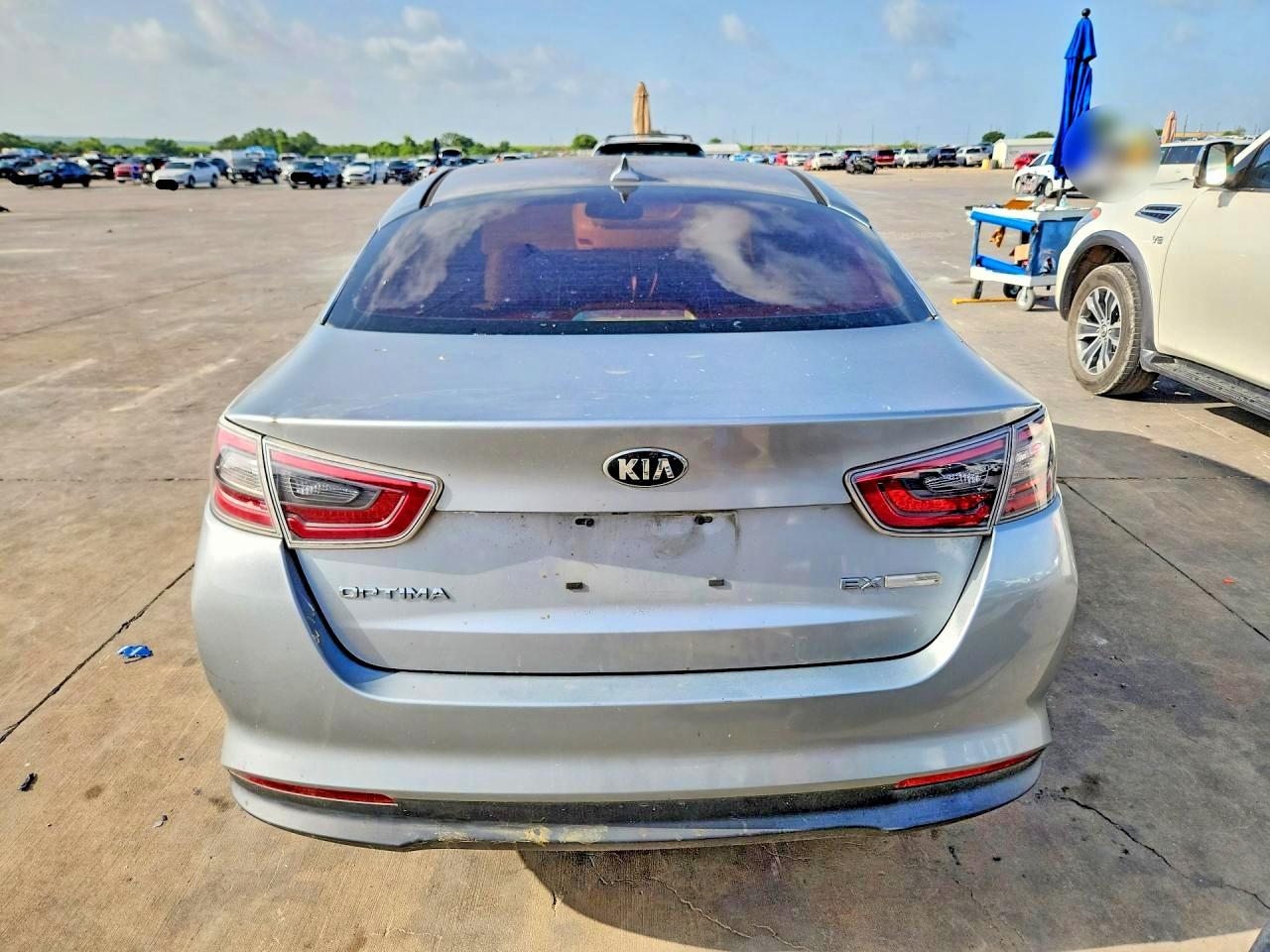 2014 Kia Optima Hybrid VIN KNAGN4AD8E5074704 COPART salvage auction — Normal Wear, TX - CERTIFICATE OF TITLE, sold $175 on 2026-07-09 (photo 6)