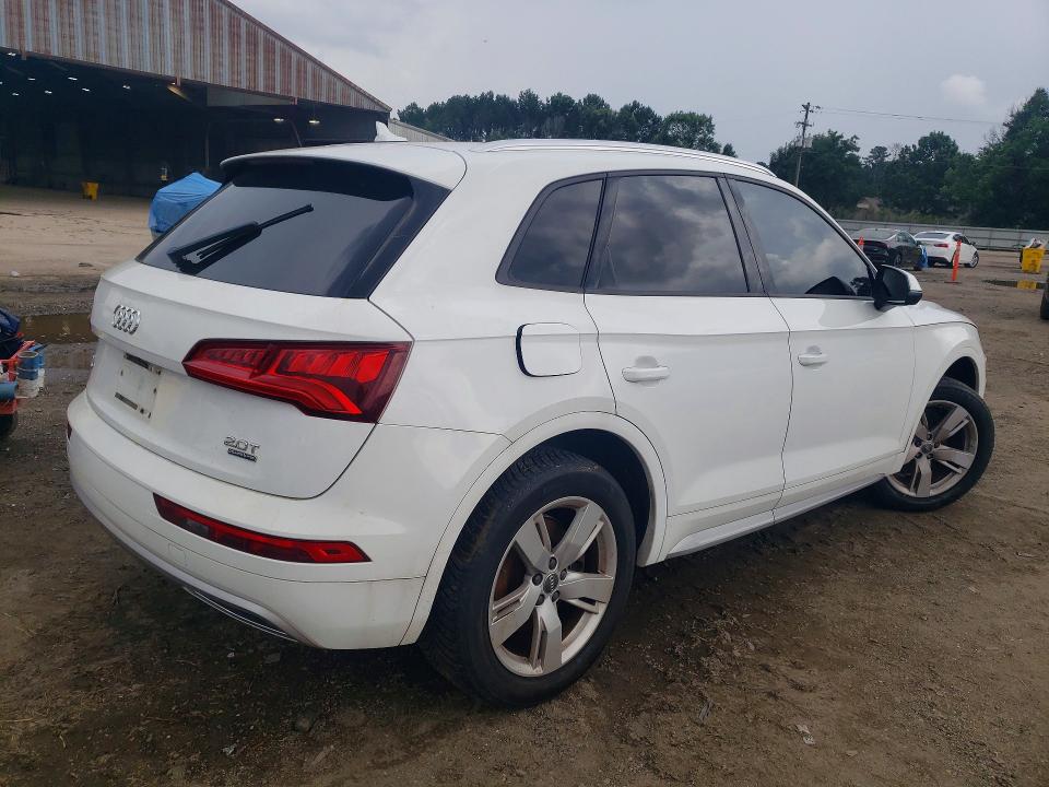 2018 Audi Q5 VIN WA1ANAFY8J2008565 COPART salvage auction — MINOR DENT/SCRATCHES, Ga - Certificate Of Title, sold $4,750 on 2026-07-31 (photo 3)