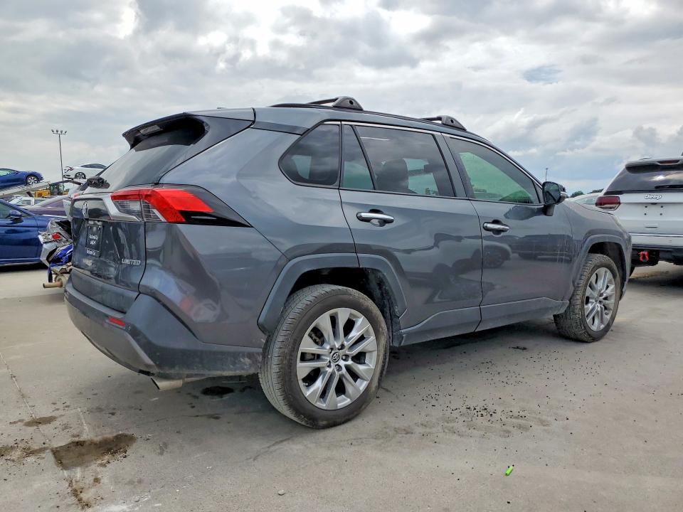 2019 Toyota Rav 4 VIN JTMY1RFV1KD515852 COPART salvage auction — WATER/FLOOD, Tx - Salvage Title-Flood Damage, sold $300 on 2026-07-30 (photo 3)