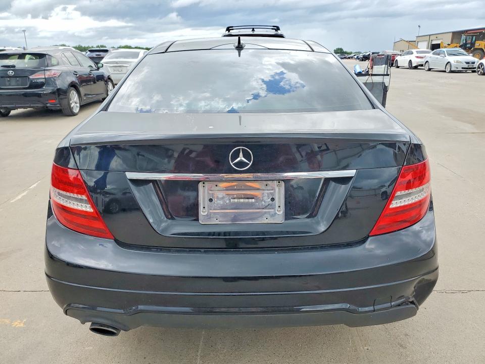 2012 Mercedes-benz C-klasse VIN WDDGJ4HB4CF855641 COPART salvage auction — FRONT END, Tx - Salvage Vehicle Title, sold $175 on 2026-07-23 (photo 6)