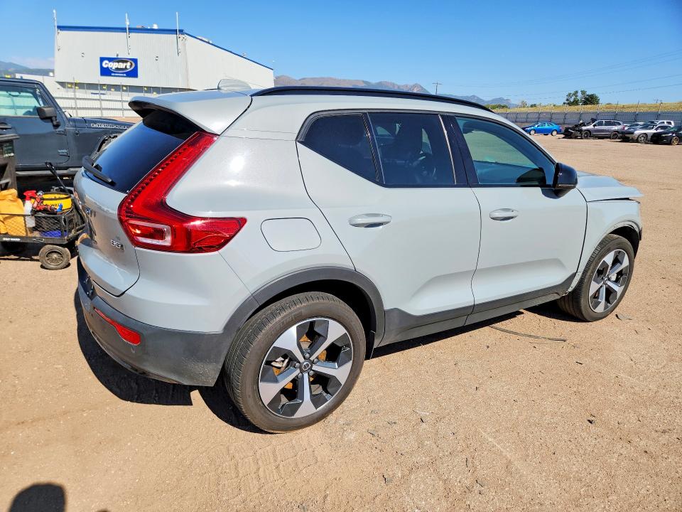 2024 Volvo Xc40 VIN YV4L12UK2R2287860 COPART salvage auction — FRONT END, Co - Salvage Title, sold $7,100 on 2026-07-15 (photo 3)