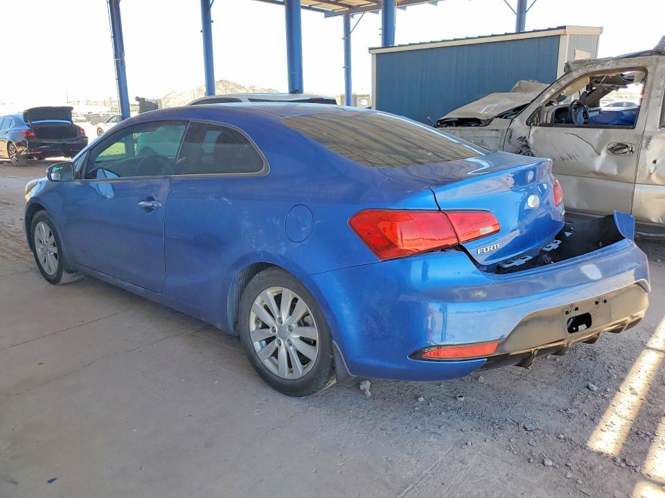 2014 Kia Forte VIN KNAFX6A83E5240678 COPART salvage auction — REAR END, Az - Cert Of Title - Salvage, sold $1,300 on 2026-07-16 (photo 2)