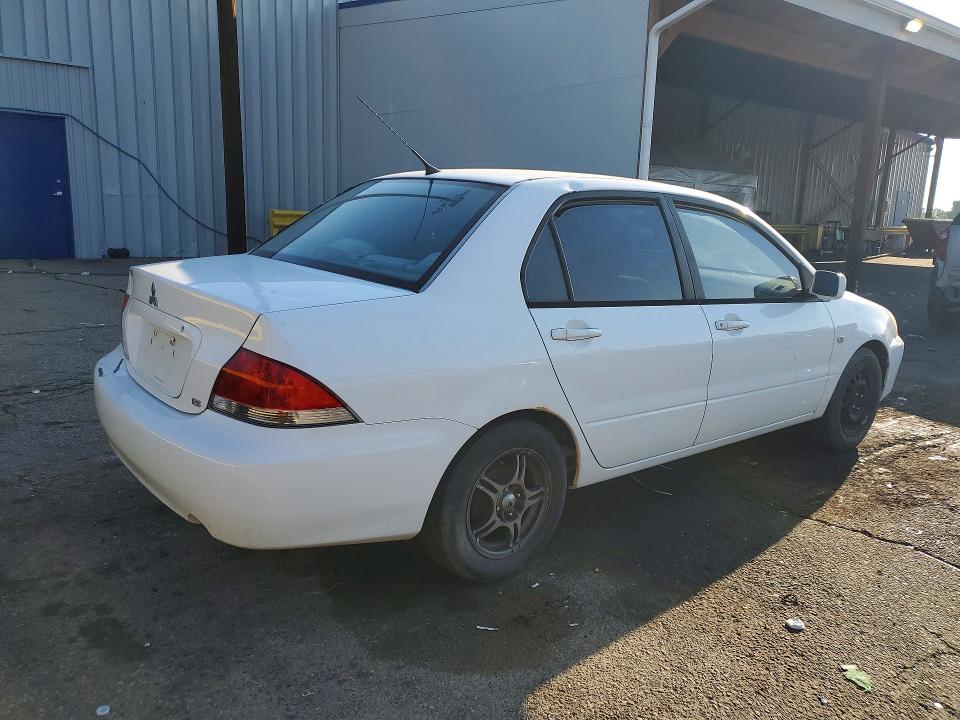 2005 Mitsubishi Lancer VIN JA3AJ26E35U053872 COPART salvage auction — HAIL, Co - Dis/Dlr/Exp Only Clean Title, sold $250 on 2026-07-09 (photo 3)