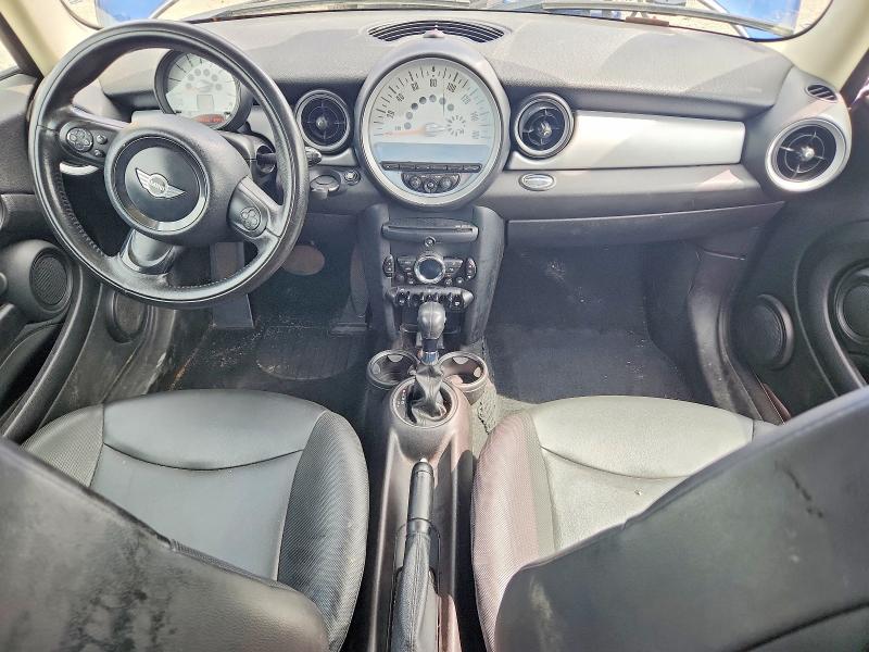 2013 Mini Cooper VIN WMWSU3C59DT545038 COPART salvage auction — SIDE, Fl - Cert Of Title Slvg Rebuildable, sold $225 on 2026-07-23 (photo 8)