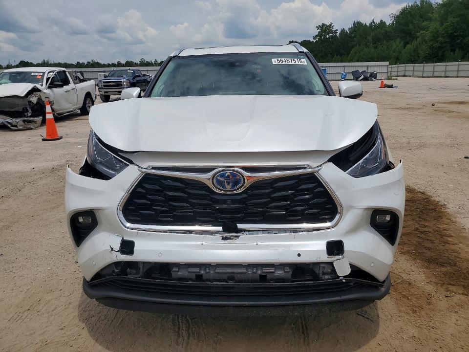 2022 Toyota Highlander VIN 5TDXBRCH3NS077433 COPART salvage auction — FRONT END, Sc - Cert Of Title-Salvage, sold $21,200 on 2026-07-08 (photo 5)