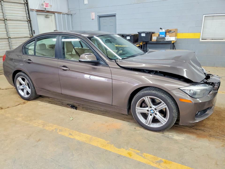 2014 BMW 3 series VIN WBA3A5G50ENP32645 COPART salvage auction — FRONT END, Nc - Salvage Certificate Of Title, sold $1,000 on 2026-07-22 (photo 4)