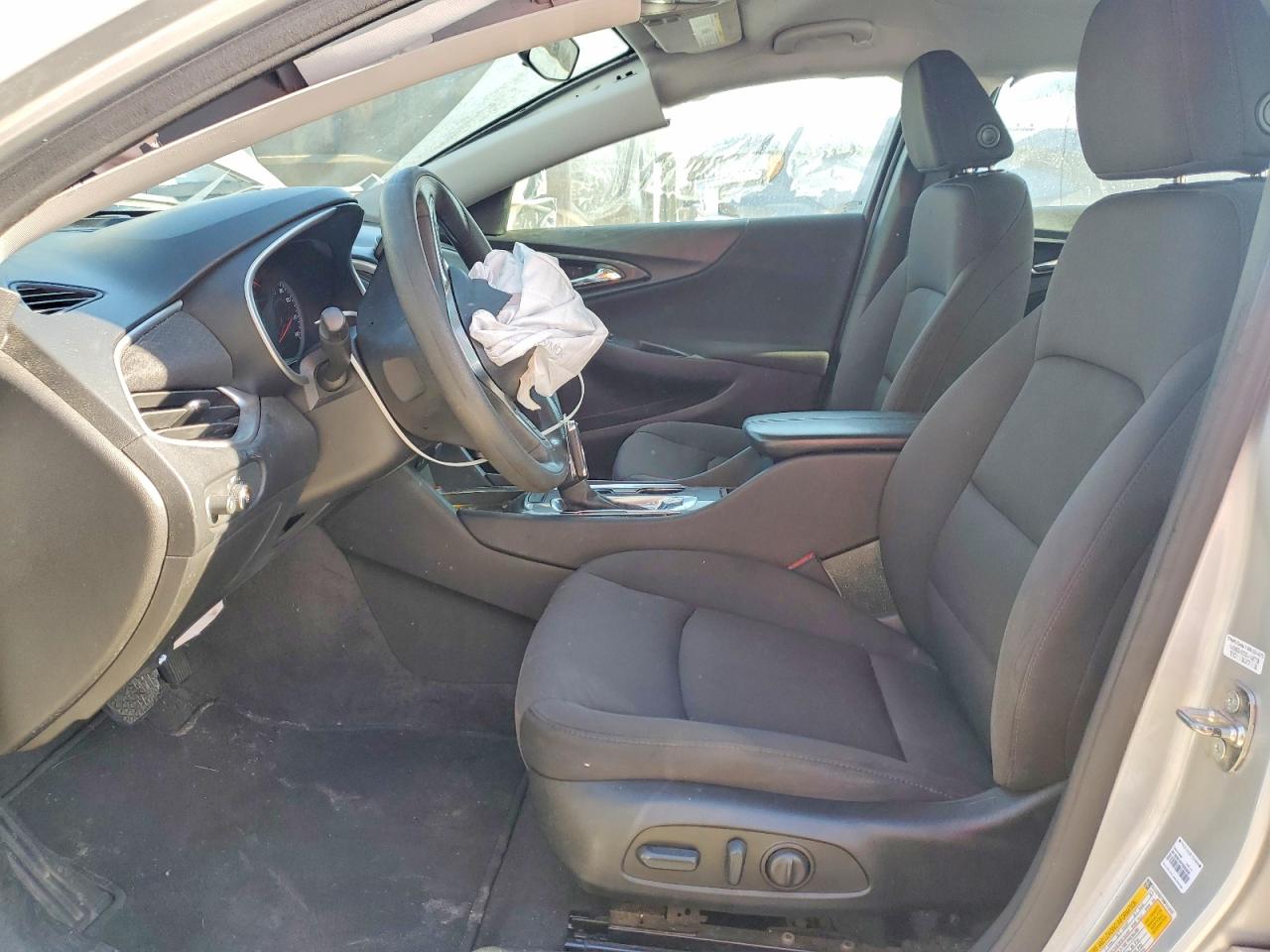 2022 Chevrolet Malibu Limited VIN 1G1ZD5ST0NF143415 COPART salvage auction — Front End, IN - CERTIFICATE OF TITLE, sold $700 on 2026-07-09 (photo 7)