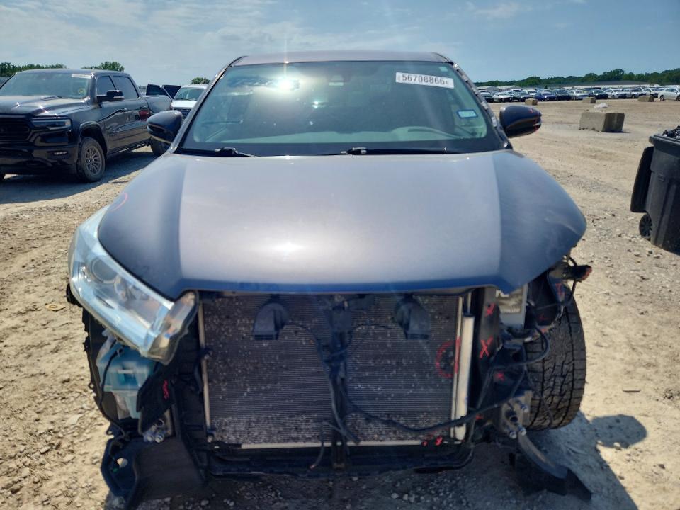 2018 Toyota Highlander VIN 5TDBZRFH5JS812280 COPART salvage auction — FRONT END, Tx - Salvage Vehicle Title, sold $10,200 on 2026-07-07 (photo 5)
