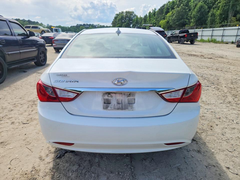 2013 Hyundai VIN 5NPEB4AC5DH804559 COPART salvage auction — MINOR DENT/SCRATCHES, Va - Certificate Of Title, sold $350 on 2026-07-06 (photo 6)