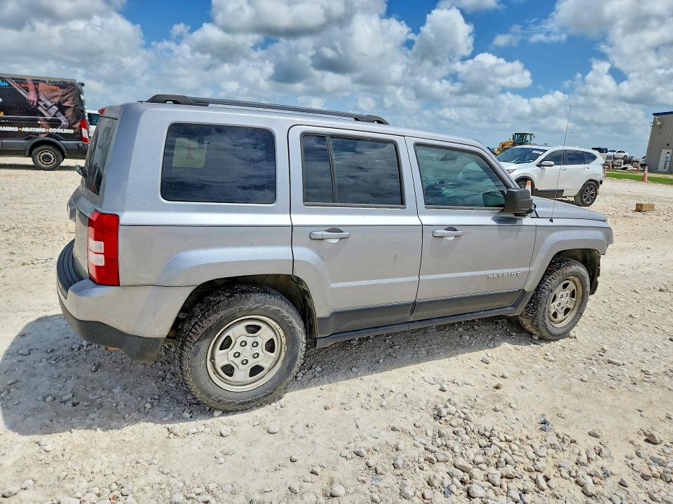 2016 Jeep Liberty (patriot) VIN 1C4NJPBA4GD524790 COPART salvage auction — FRONT END, Tx - Certificate Of Title, sold $200 on 2026-07-09 (photo 3)