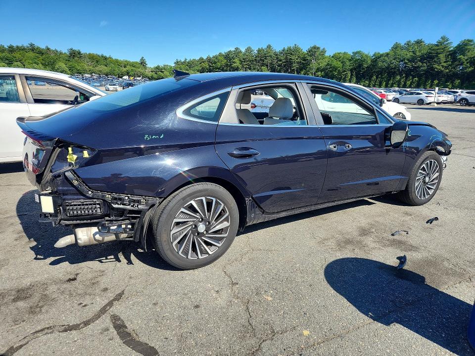 2023 Hyundai Sonata VIN KMHL34JJ1PA073672 COPART salvage auction — FRONT END, Id - Salvage Certificate Of Title, sold $100 on 2026-07-28 (photo 3)