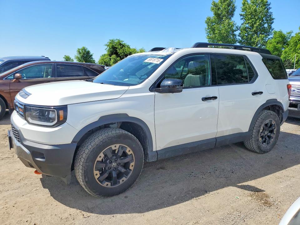 2026 Honda Passport VIN 5FNYF9H82TB502983 COPART salvage auction — ROOF, On - Permit Irrepairable, sold $9,800 on 2026-07-28 (photo 1)