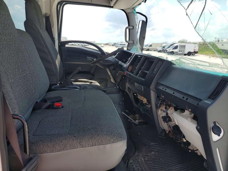 2024 Isuzu Npr hd VIN 54DC4J1D4RS205536 COPART salvage auction — SIDE, FL - CERTIFICATE OF DESTRUCTION, sold $3,250 on 2026-07-21 (photo 5)