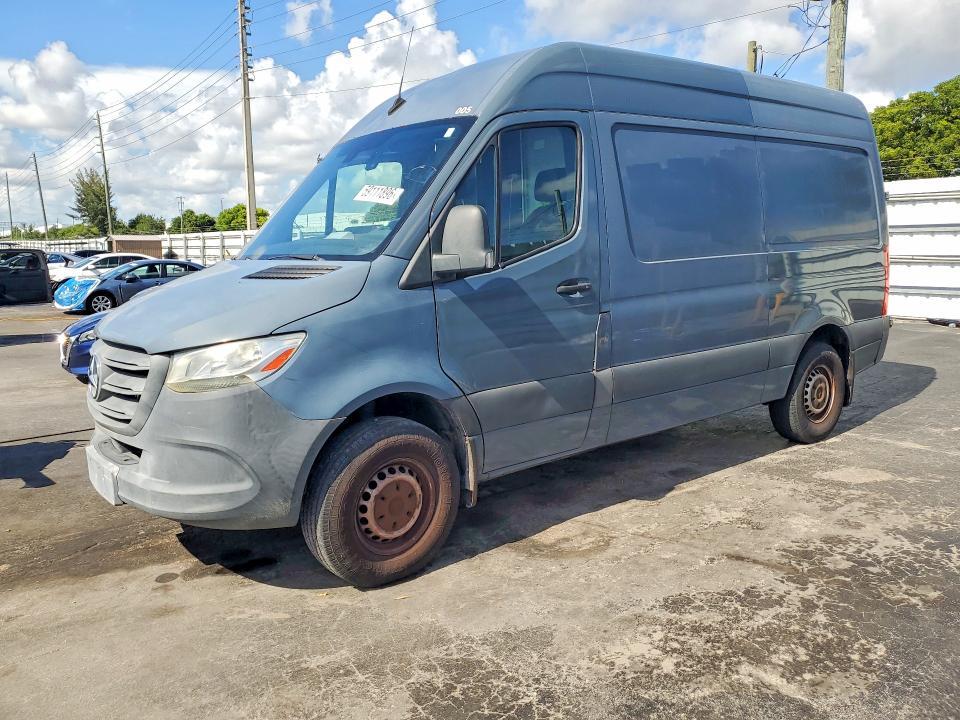 2019 Mercedes-benz Sprinter VIN WD4PF0CD8KP052603 COPART salvage auction — MECHANICAL, Fl - Certificate Of Title (P), sold $5,900 on 2026-07-28 (photo 1)