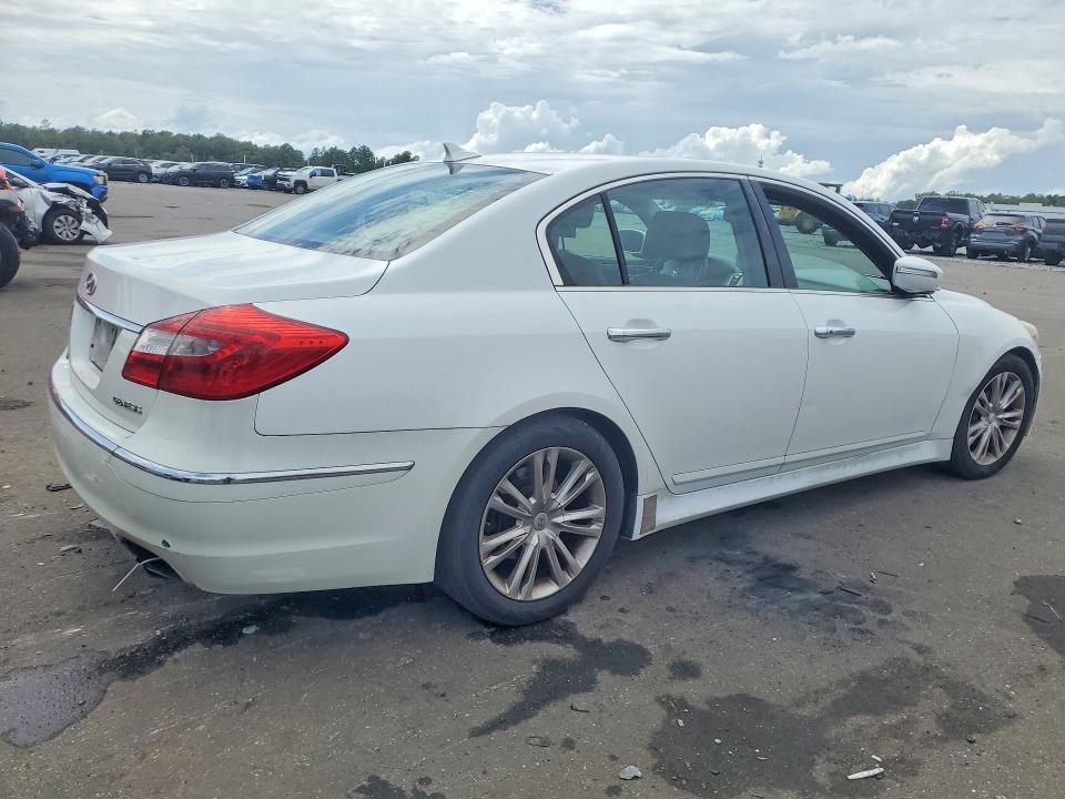 2013 Hyundai Genesis VIN KMHGC4DD5DU236860 COPART salvage auction — SIDE, FL - CERTIFICATE OF DESTRUCTION, sold $375 on 2026-07-27 (photo 3)