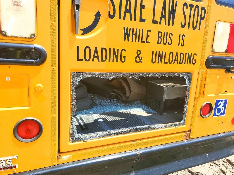 2012 Ic bus VIN 4UZABRDU3CCBP5442 COPART salvage auction — REAR END, MN - CERT OF TITLE-SALVAGE, sold $1,400 on 2026-09-08 (photo 9)