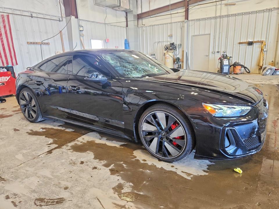 2025 Audi Rs e-tron gt VIN WAUG9BFW6S7001012 COPART salvage auction — FRONT END, WI - CERT OF TITLE-SALVAGE VEHICLE, sold $36,500 on 2026-09-14 (photo 4)