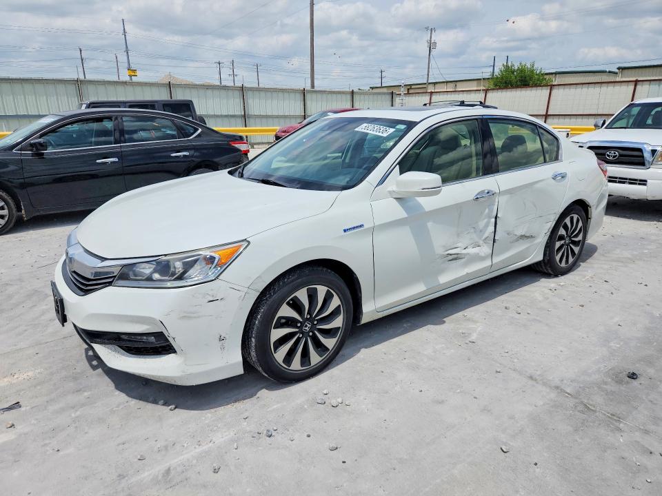 2017 Honda VIN JHMCR6F57HC011479 COPART salvage auction — SIDE, Tx - Salvage Vehicle Title, sold $5,100 on 2026-07-24 (photo 1)