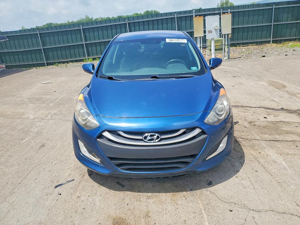 2015 Hyundai Elantra VIN KMHD35LH9FU238000 COPART salvage auction — NORMAL WEAR, Pa - Cert Of Title, sold $1,500 on 2026-07-28 (photo 5)