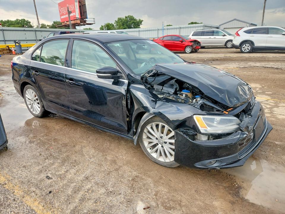 2013 Volkswagen Jetta VIN 3VW3L7AJ1DM362455 COPART salvage auction — FRONT END, Ks - Cert Of Title-Salvage, sold $600 on 2026-07-22 (photo 4)