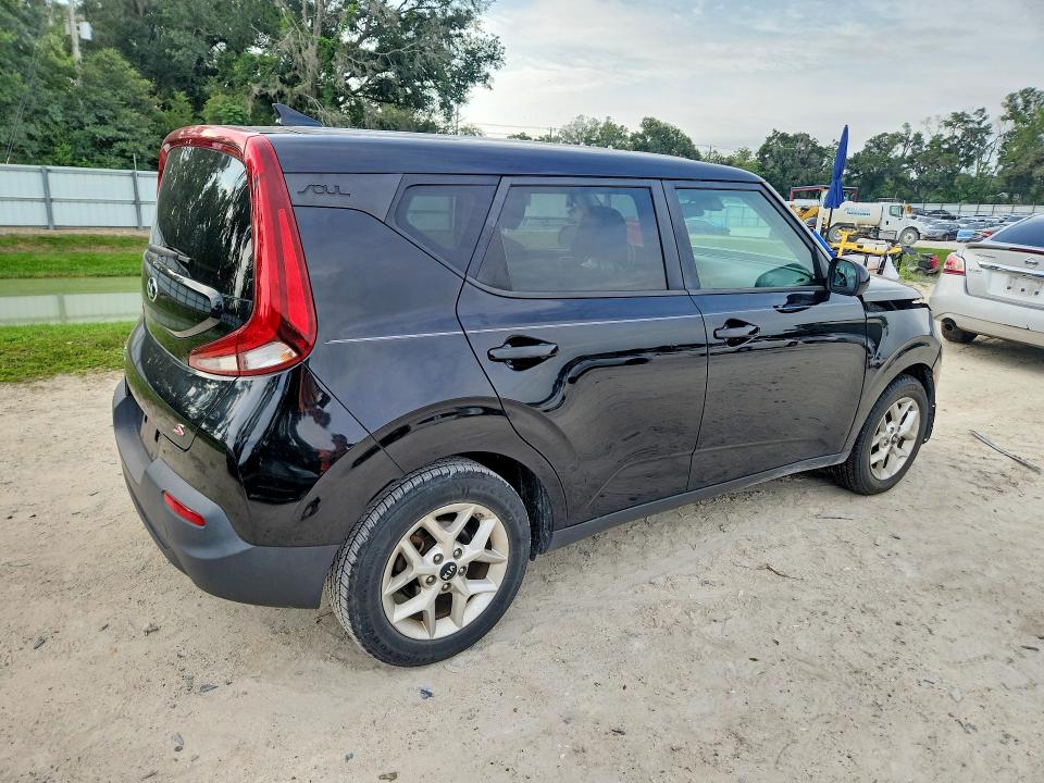 2020 Kia Soul VIN KNDJ23AU3L7029652 COPART salvage auction — FRONT END, Fl - Certificate Of Destruction, sold $1,700 on 2026-07-28 (photo 3)