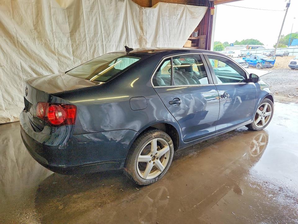 2010 Volkswagen Jetta VIN 3VWRL7AJ8AM093117 COPART salvage auction — FRONT END, Pa - Certificate Of Salvage, sold $300 on 2026-07-02 (photo 3)
