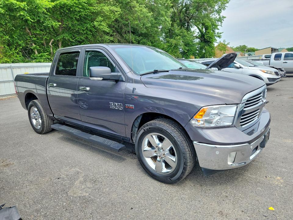 2018 Ram 1500 VIN 1C6RR7LT0JS284755 COPART salvage auction — MINOR DENT/SCRATCHES, Nj - Cert Of Title-Salvage, sold $6,000 on 2026-07-30 (photo 4)