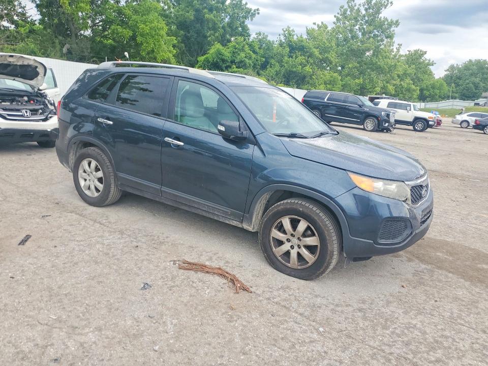 2011 Kia Sorento VIN 5XYKT4A25BG122941 COPART salvage auction — FRONT END, Mo - Salvage Certificate Of Title, sold $525 on 2026-07-07 (photo 4)