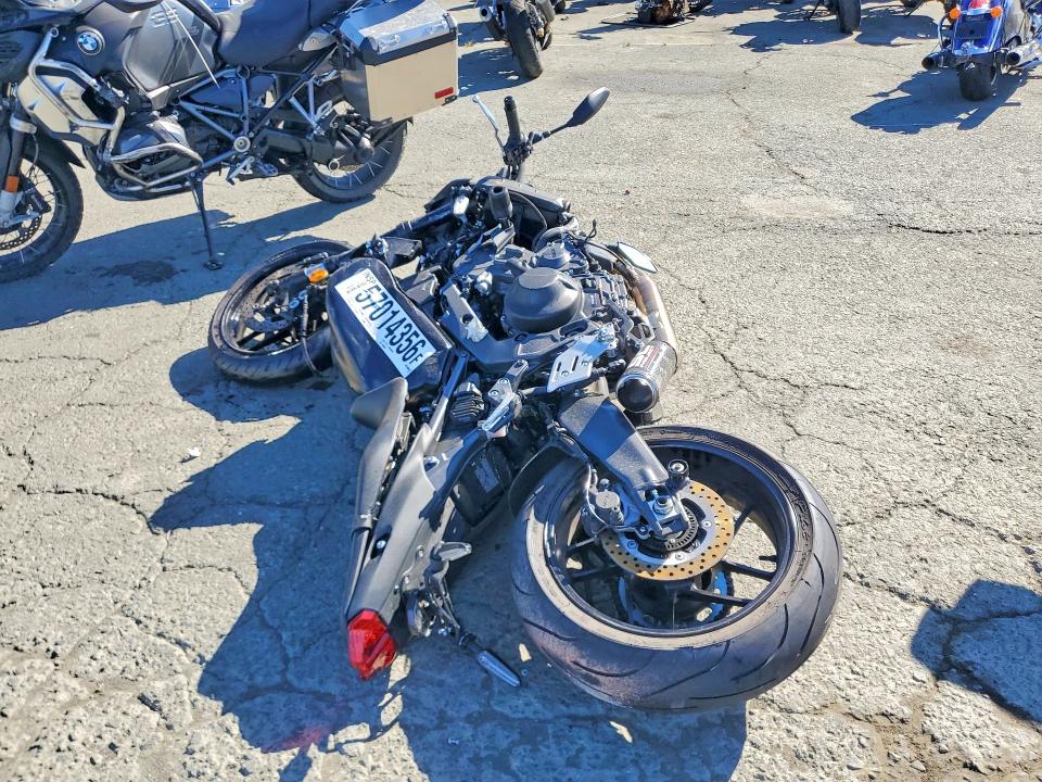 2023 Yamaha Mt09 VIN JYARN71Y9PA000990 COPART salvage auction — ALL OVER, CA - SALVAGE CERTIFICATE, sold $30 on 2026-07-16 (photo 4)