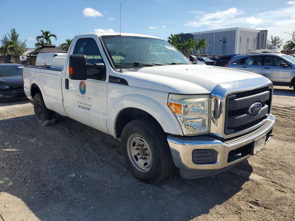 2015 Ford F-250 super duty VIN 1FTBF2A66FEC54684 COPART salvage auction — NORMAL WEAR, FL - CERTIFICATE OF TITLE, sold $1,050 on 2026-07-09 (photo 4)
