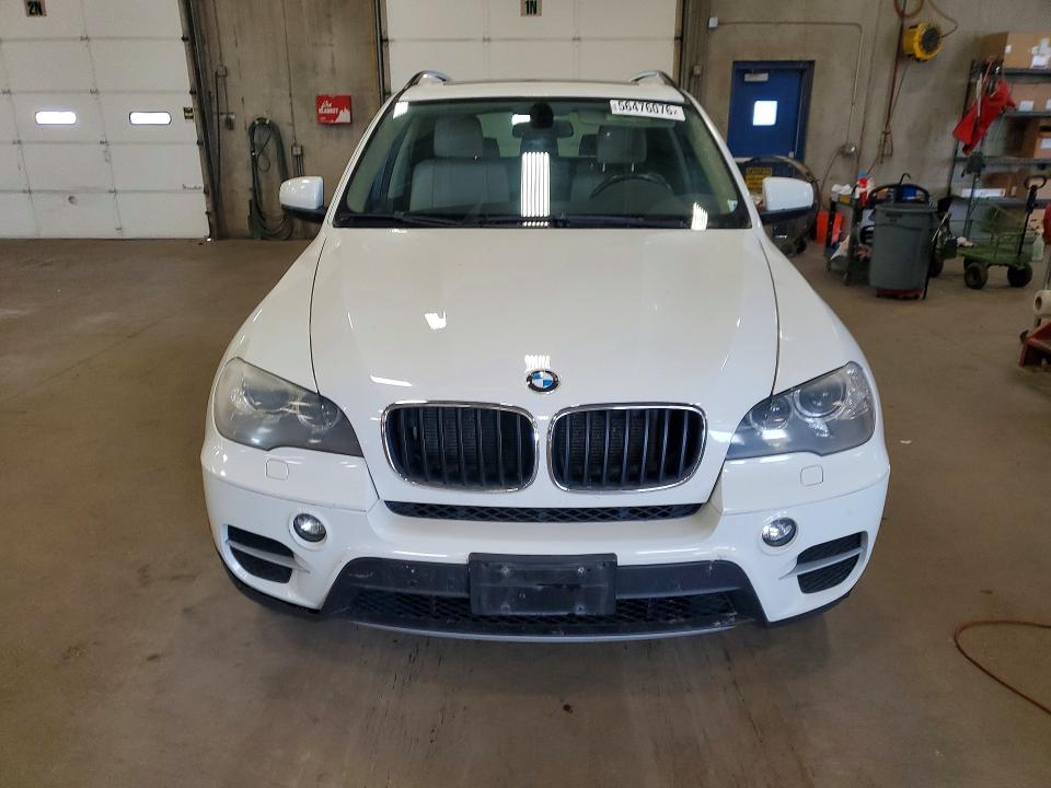 2012 BMW X5 VIN 5UXZV4C5XCL754080 COPART salvage auction — MINOR DENT/SCRATCHES, Mn - Certificate Of Title, sold $225 on 2026-07-09 (photo 5)