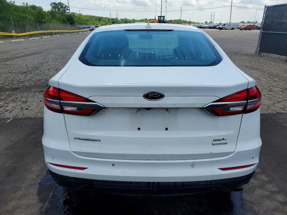 2019 Ford Fusion VIN 3FA6P0CDXKR150713 COPART salvage auction — MINOR DENT/SCRATCHES, Il - Certificate Of Title, sold $2,050 on 2026-07-31 (photo 6)