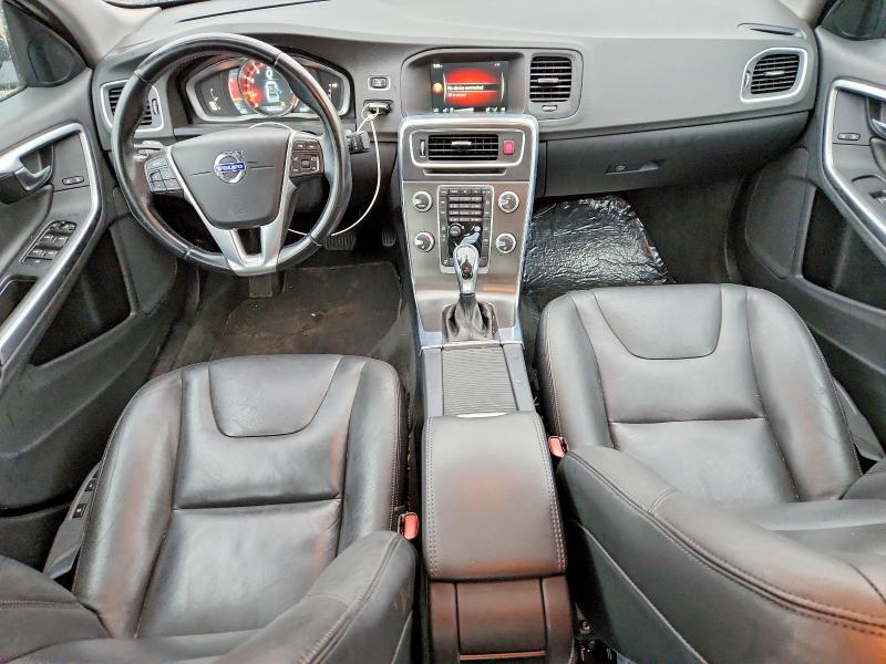 2015 Volvo VIN YV1612TK9F2356423 COPART salvage auction — MECHANICAL, Il - Cert Of Title-Corrected, sold $1,250 on 2026-07-21 (photo 8)