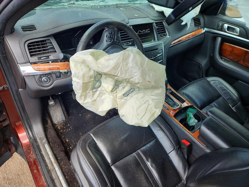 2015 Lincoln Mks VIN 1LNHL9EK3FG604968 COPART salvage auction — FRONT END, MI - CERTIFICATE OF TITLE, sold $600 on 2026-07-02 (photo 8)