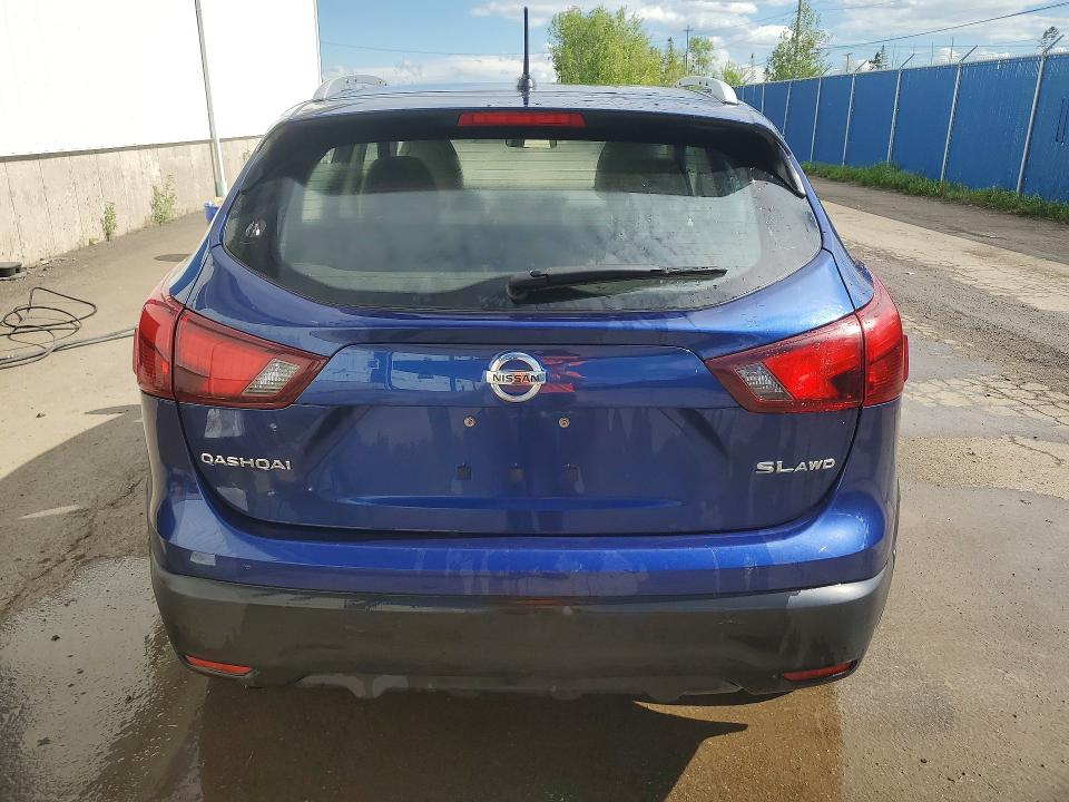 2017 Nissan Qashqai VIN JN1BJ1CR4HW136245 COPART salvage auction — NORMAL WEAR, NB - CLEAN TITLE (P), sold $1,350 on 2026-07-03 (photo 6)