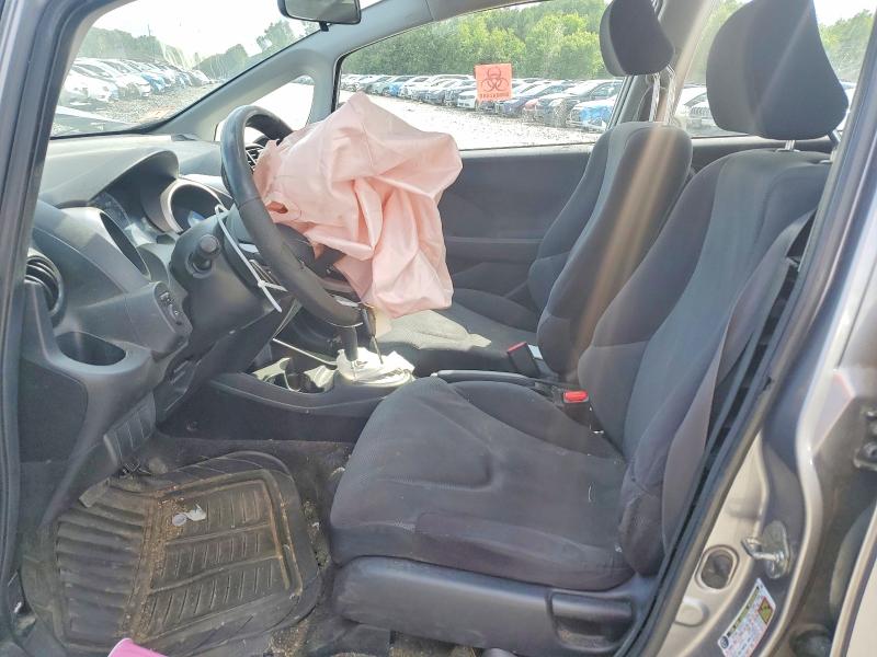 2009 Honda Fit VIN JHMGE88449S027109 COPART salvage auction — FRONT END, MA - CERT OF TITLE-RECONSTRCTD COLL, sold $375 on 2026-07-15 (photo 7)
