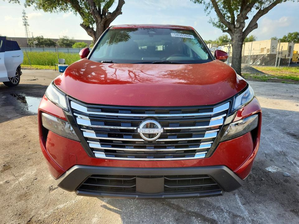 2026 Nissan Rogue VIN 5N1BT3BAXTC727443 COPART salvage auction — SIDE, FL - CERT OF TITLE SLVG REBUILDABLE, sold $8,800 on 2026-08-20 (photo 5)