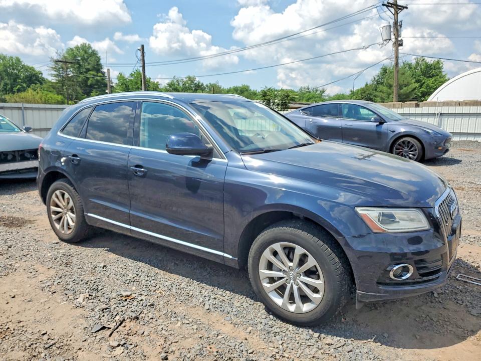 2014 Audi Q5 VIN WA1CFAFP8EA040084 COPART salvage auction — MINOR DENT/SCRATCHES, Nj - Certificate Of Title, sold $1,700 on 2026-07-10 (photo 4)