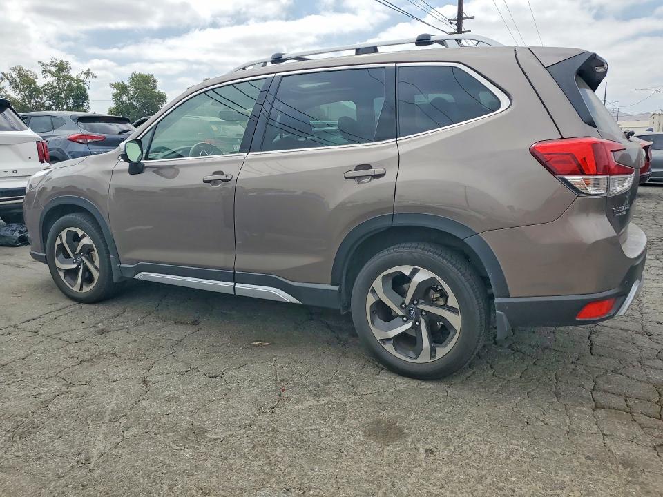 2023 Subaru Forester VIN JF2SKARC5PH413518 COPART salvage auction — REAR END, Ca - Salvage Certificate, sold $8,700 on 2026-07-30 (photo 2)