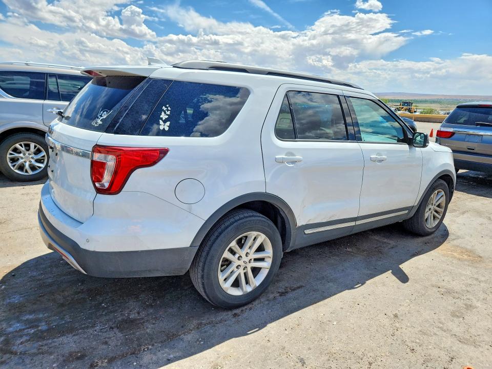 2017 Ford Explorer VIN 1FM5K7D83HGB31544 COPART salvage auction — HAIL, Nm - Cert Of Title-Salvage, sold $3,350 on 2026-08-20 (photo 3)