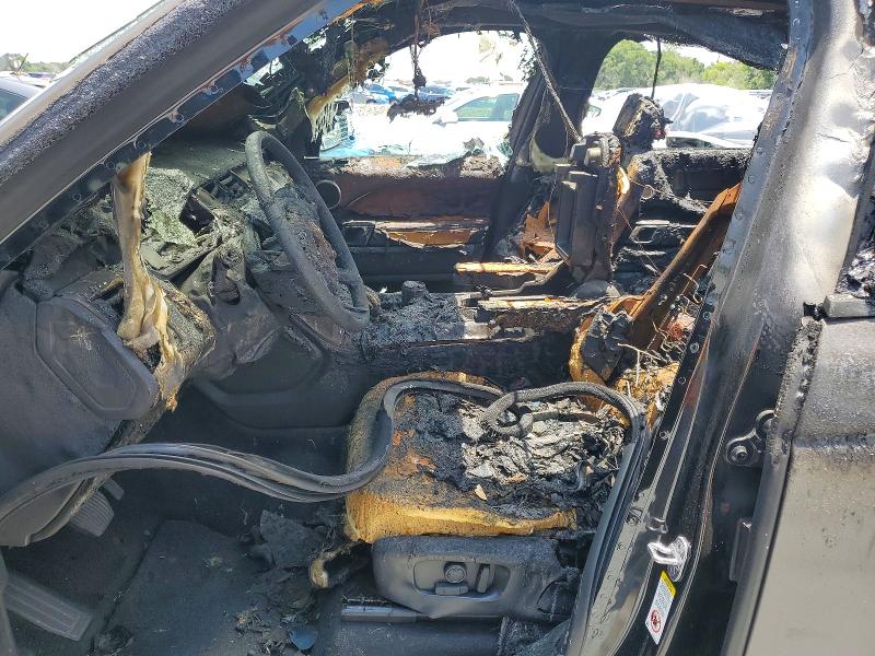 2018 Land rover Range rover sport VIN SALWR2RKXJA697004 COPART salvage auction — INTERIOR BURN, Fl - Cert Of Title Slvg Rebuildable, sold $5,600 on 2026-07-10 (photo 7)