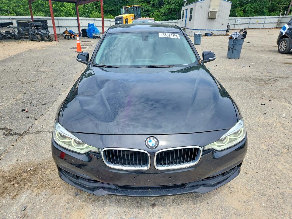 2018 BMW 3er VIN WBA8E5G59JUN46880 COPART salvage auction — ROOF, Fl - Cert Of Title Slvg Rebuildable, sold $2,450 on 2026-07-17 (photo 5)