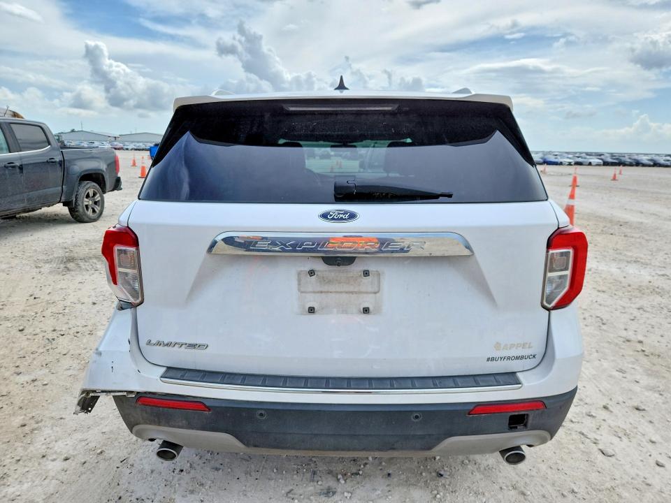 2021 Ford Explorer VIN 1FMSK7FHXMGB16291 COPART salvage auction — SIDE, Tx - Salvage Vehicle Title, sold $6,300 on 2026-07-02 (photo 6)