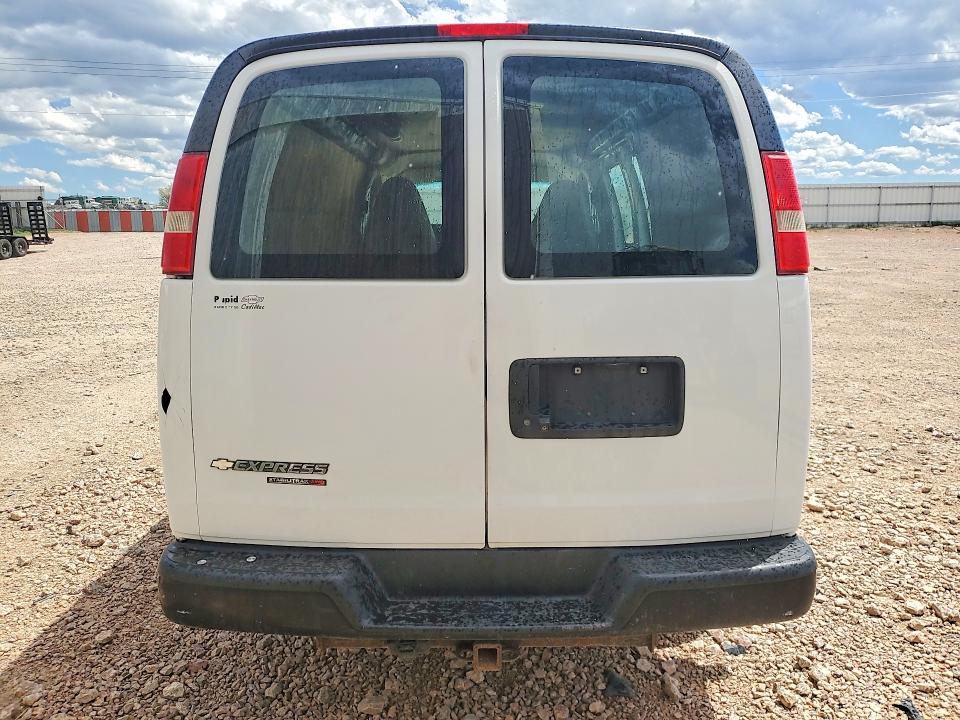 2014 Chevrolet Express VIN 1GCSHAF45E1138202 COPART salvage auction — NORMAL WEAR, Sd - Certificate Of Title, sold $800 on 2026-07-28 (photo 6)