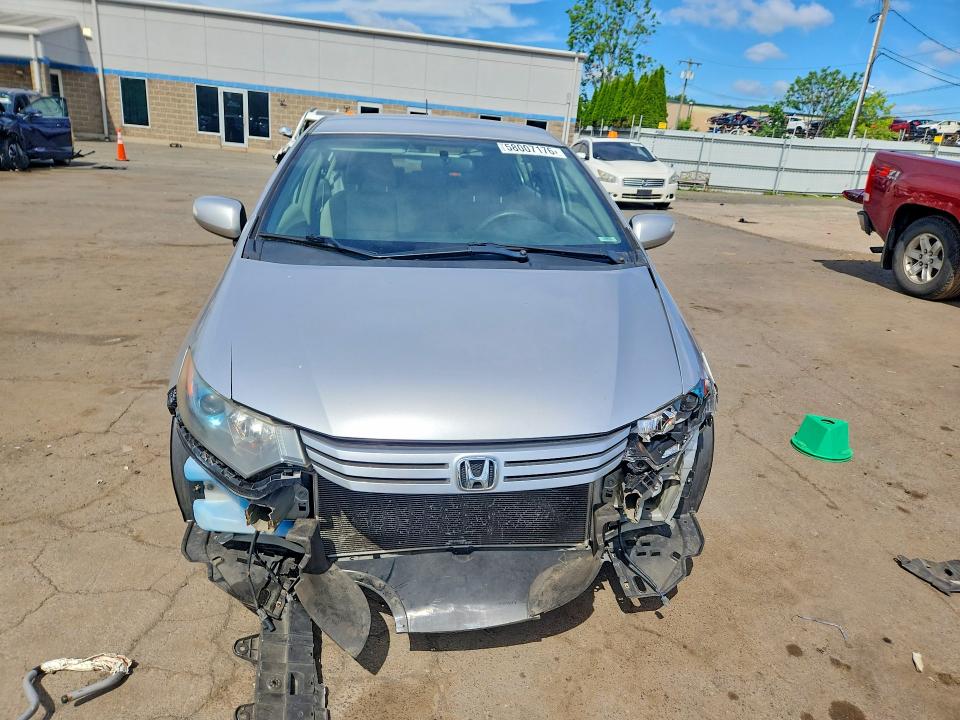 2011 Honda Insight VIN JHMZE2H73BS000439 COPART salvage auction — FRONT END, Ct - Cert Of Title-Salvage, sold $450 on 2026-07-31 (photo 5)