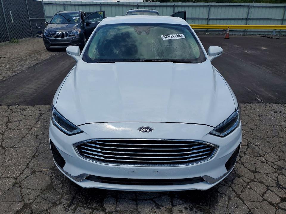 2019 Ford Fusion VIN 3FA6P0CDXKR150713 COPART salvage auction — MINOR DENT/SCRATCHES, Il - Certificate Of Title, sold $2,050 on 2026-07-31 (photo 5)