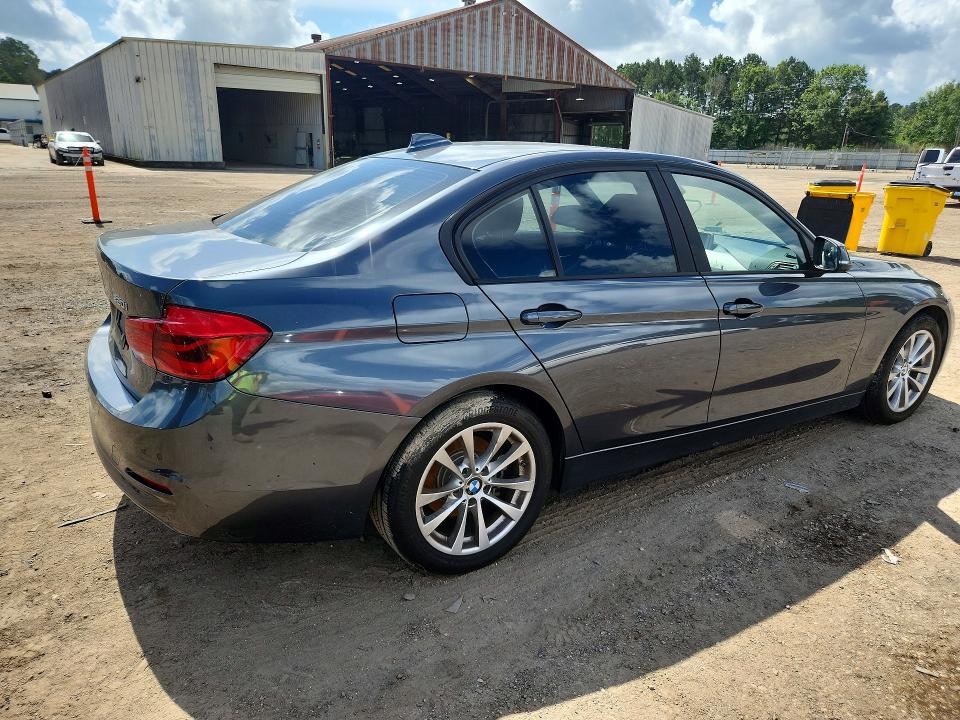 2016 BMW 3er VIN WBA8E1G5XGNT38107 COPART salvage auction — MINOR DENT/SCRATCHES, La - Cert Of Title-Salvage, sold $1,200 on 2026-07-10 (photo 3)