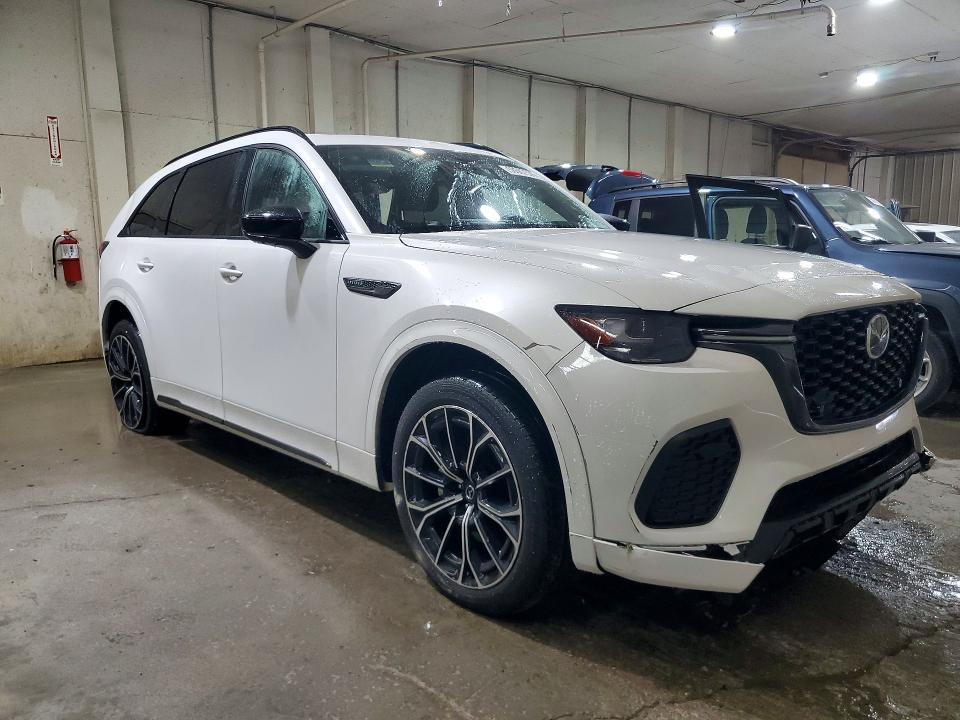 2025 Mazda Cx-70 VIN JM3KJDHC4S1112946 COPART salvage auction — SIDE, Tn - Salvage Certificate, sold $5,600 on 2026-07-28 (photo 4)